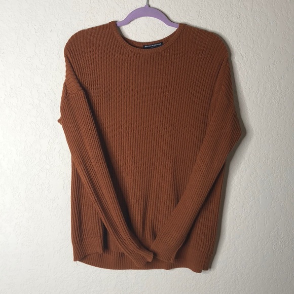 Brandy Melville Sweaters - Rust colored brandy Melville sweater